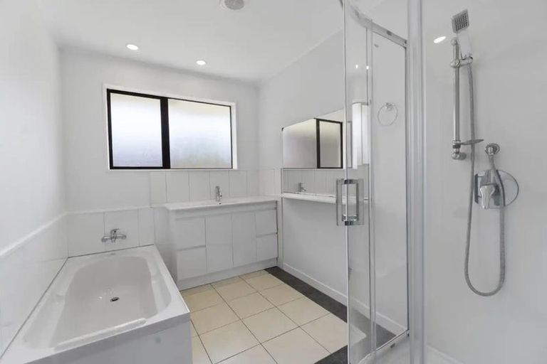 Photo of property in 87 Norfolk Crescent, Otaki Beach, Otaki, 5512