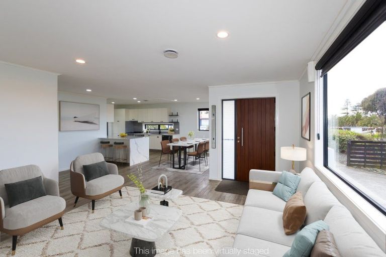 Photo of property in 12 Domain Road, Haumoana, 4102