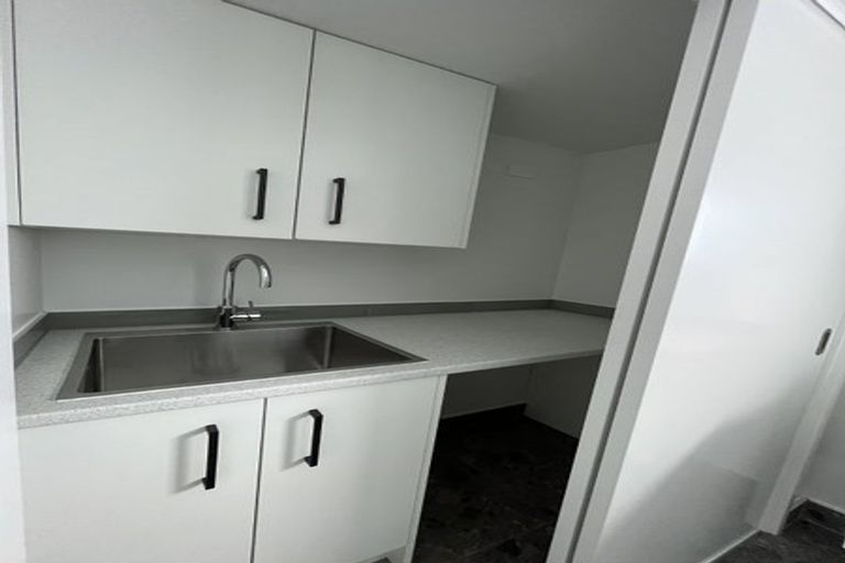 Photo of property in 4b Roose Avenue, Pukekohe, 2120