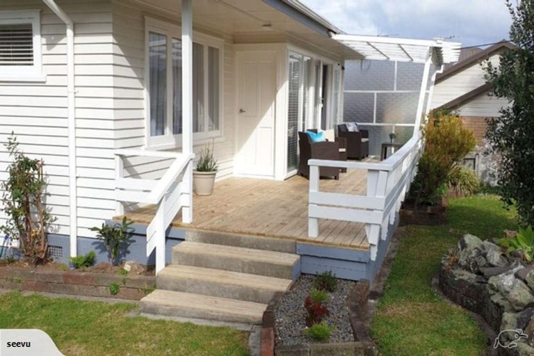 Photo of property in 8 Whitaker Street, Otumoetai, Tauranga, 3110