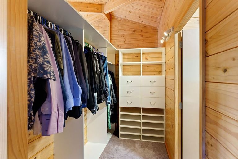 Photo of property in 53d Kotare Street, Waikanae, 5036