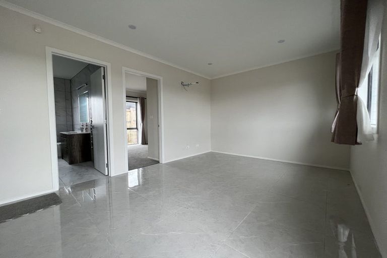 Photo of property in 15 Kapua Crescent, Rototuna North, Hamilton, 3210