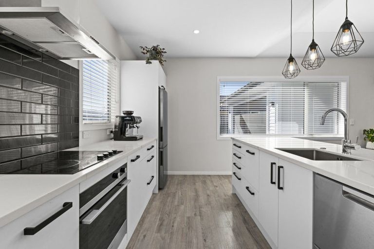 Photo of property in 5 Mckay Close, Frimley, Hastings, 4120