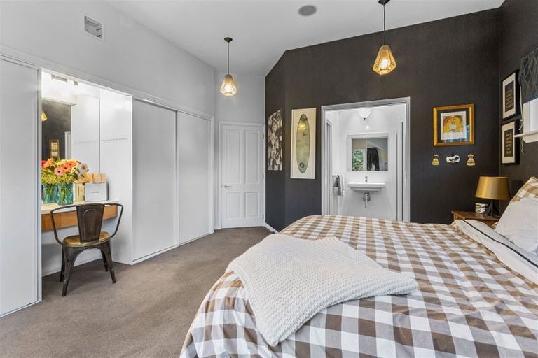 Photo of property in 58 Jeffreys Road, Fendalton, Christchurch, 8052