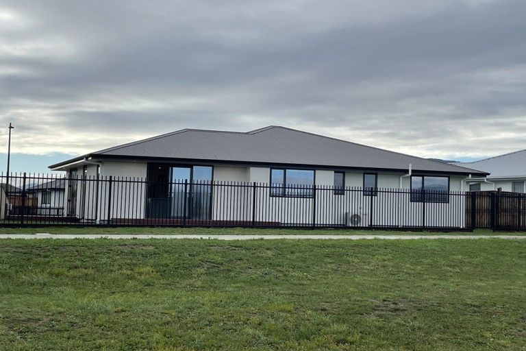 Photo of property in 18 Hanworth Road, Appleby, Richmond, 7020