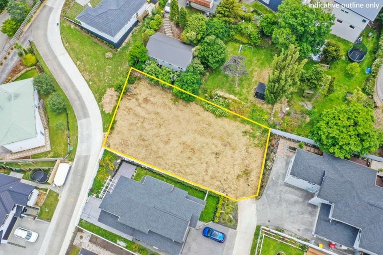 Photo of property in 16 Bridget Court, Red Beach, 0932