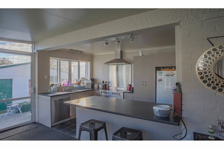 Photo of property in 95 North Street, Seaview, Timaru, 7910