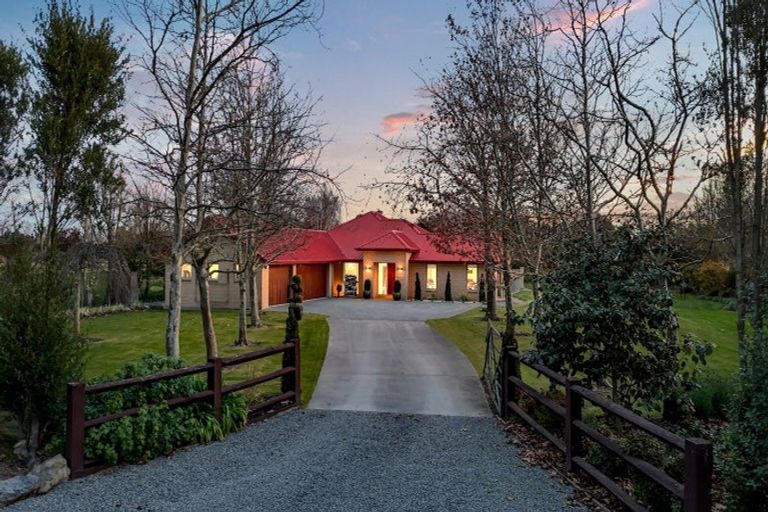 Photo of property in 135 Harleston Road, Sefton, Rangiora, 7477