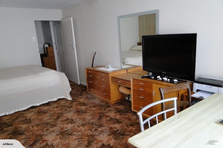 Photo of property in 62 Park Road, Glenfield, Auckland, 0629