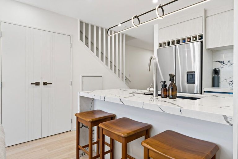 Photo of property in 5/1 Seaforth Avenue, Mangere Bridge, Auckland, 2022