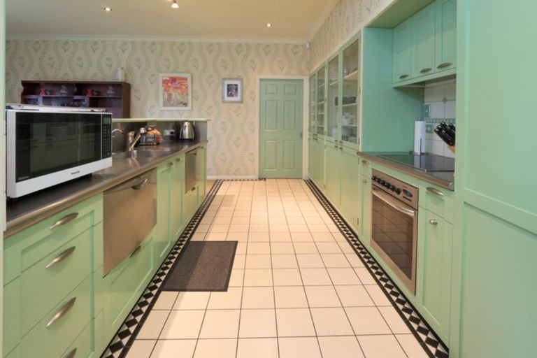 Photo of property in 1 Park Lane, Ashburton, 7700