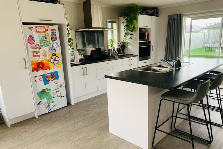 Photo of property in 2 Azara Way, Wigram, Christchurch, 8025