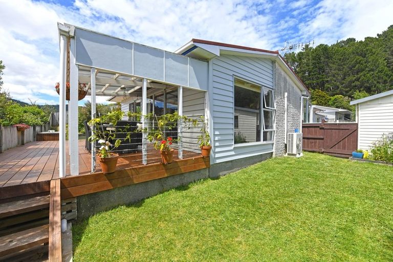 Photo of property in 11 Glenrae Grove, Silverstream, Upper Hutt, 5019