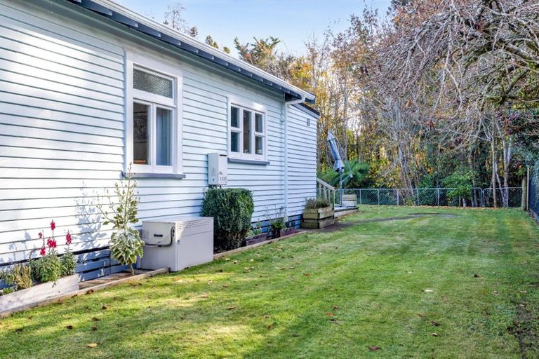 Photo of property in 26 Tainui Terrace, Inglewood, 4330