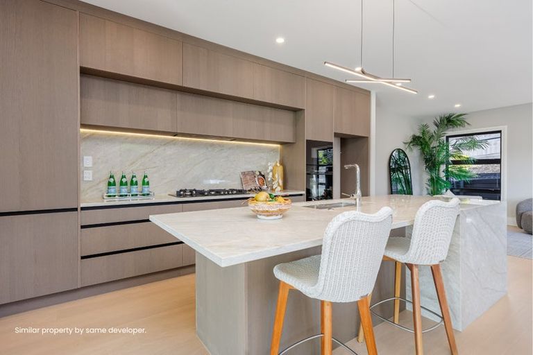 Photo of property in 7 Halcyon Bay Lane, Wainui, 0992