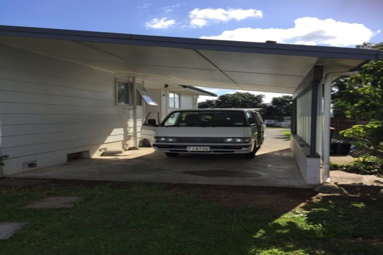 Photo of property in 203 Dawson Road, Clover Park, Auckland, 2023