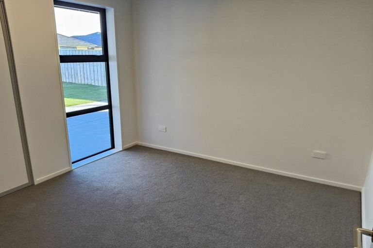 Photo of property in 8 Curtis Street, Woodend, 7610