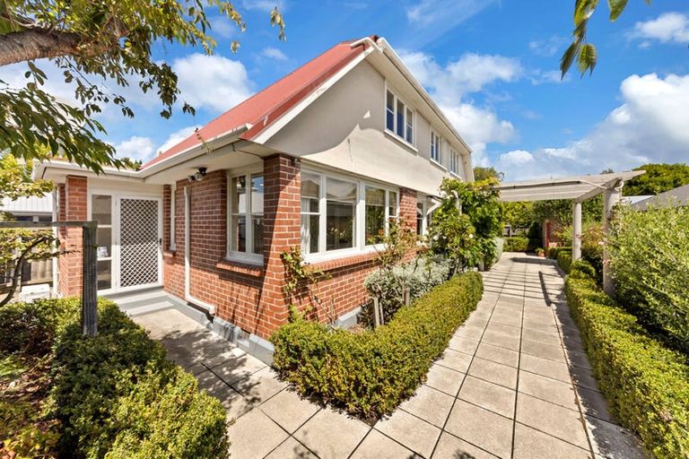 Photo of property in 36 Wades Avenue, Saint Martins, Christchurch, 8022