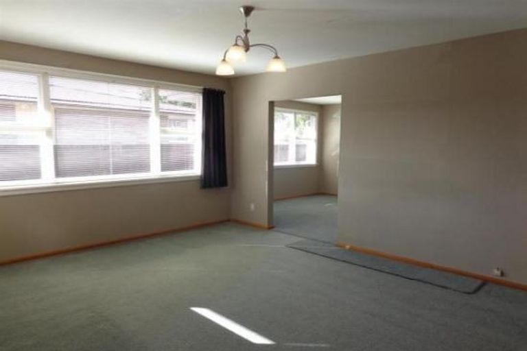 Photo of property in 87 Bickerton Street, Wainoni, Christchurch, 8061