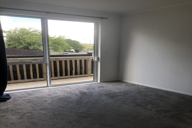 Photo of property in 6 Princeton Parade, Albany, Auckland, 0632