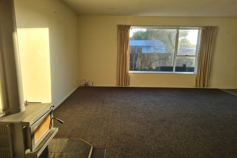 Photo of property in 2/126 Springs Road, Hornby, Christchurch, 8042