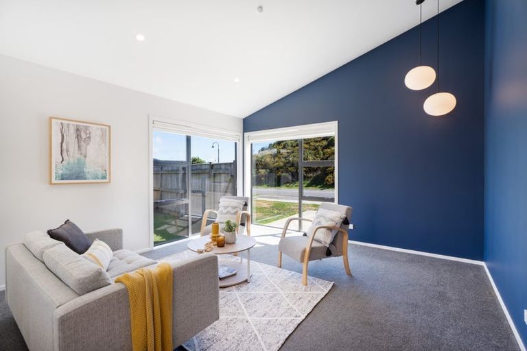 Photo of property in 23 Queen Charlotte Drive, Aotea, Porirua, 5024