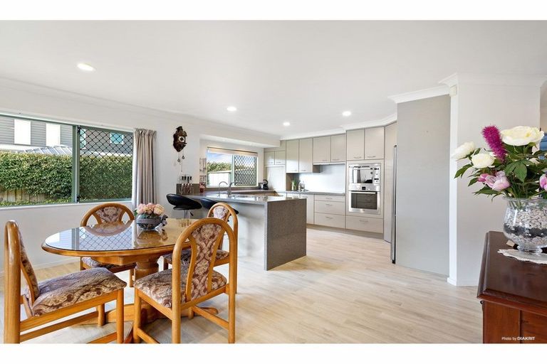 Photo of property in 65 Tapu Road, Huapai, Kumeu, 0810