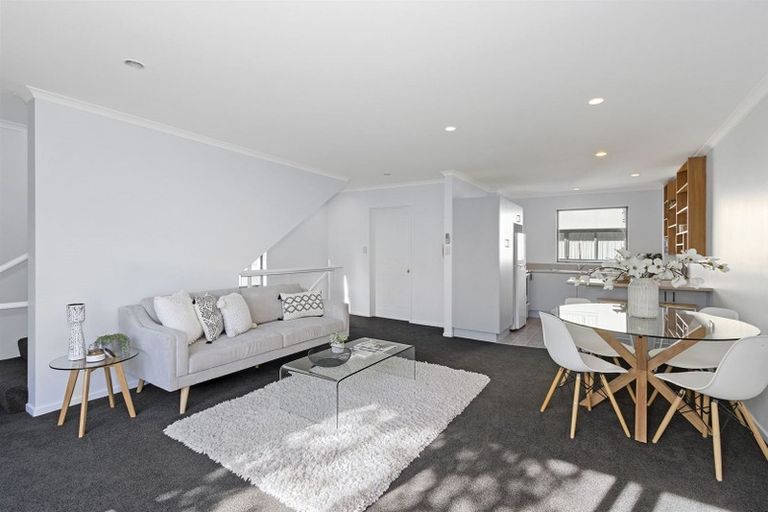 Photo of property in Hagley Mews, 3/454 Hagley Avenue, Christchurch Central, Christchurch, 8011