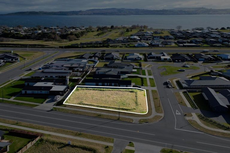 Photo of property in 3 Tuapapa Road, Wharewaka, Taupo, 3330