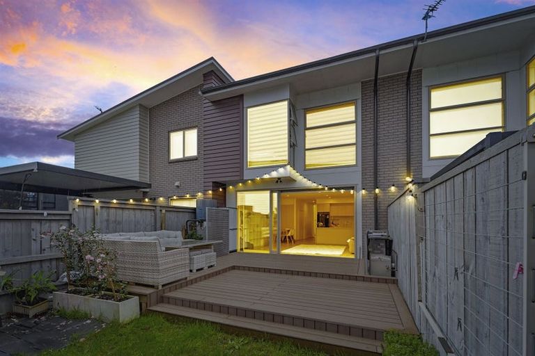 Photo of property in 25 Eyton Kay Road, Hobsonville, Auckland, 0616