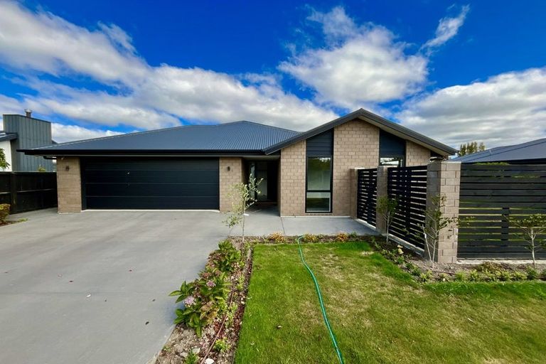 Photo of property in 54 Grayshott Avenue, Casebrook, Christchurch, 8051