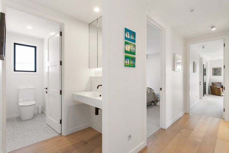 Photo of property in 51 Halton Street, Strowan, Christchurch, 8052