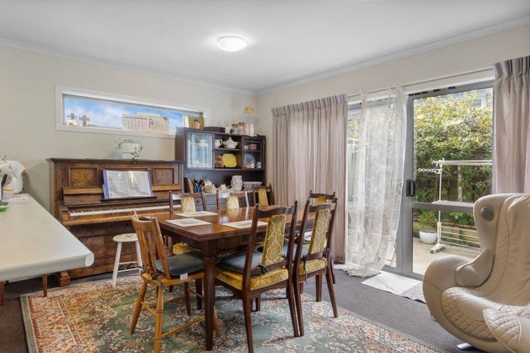 Photo of property in 20c Kelvin Place, Hamilton East, Hamilton, 3216