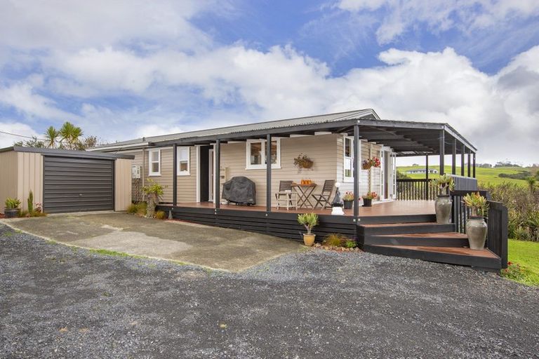Photo of property in 667 Kaiwaka-mangawhai Road, Hakaru, Wellsford, 0975