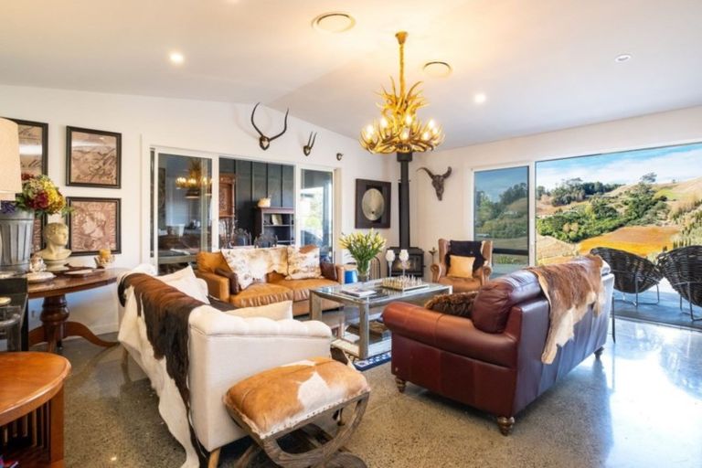 Photo of property in 227 Durham Drive, Havelock North, 4130