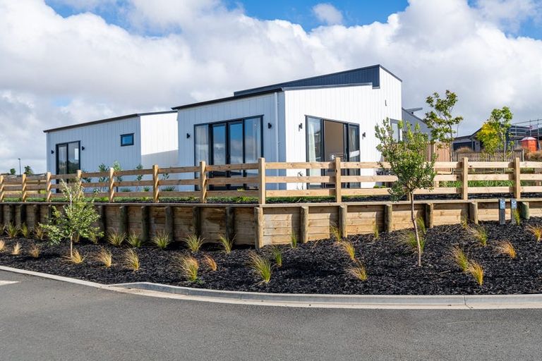 Photo of property in 17 Tunarau Street, Raglan, 3225