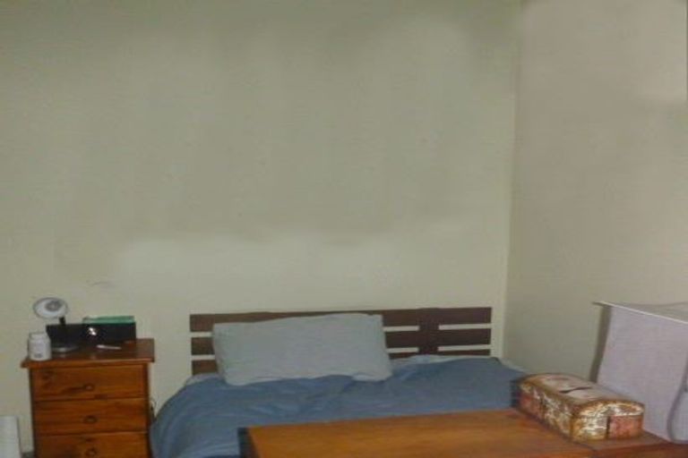 Photo of property in 74 Fairlie Terrace, Kelburn, Wellington, 6021