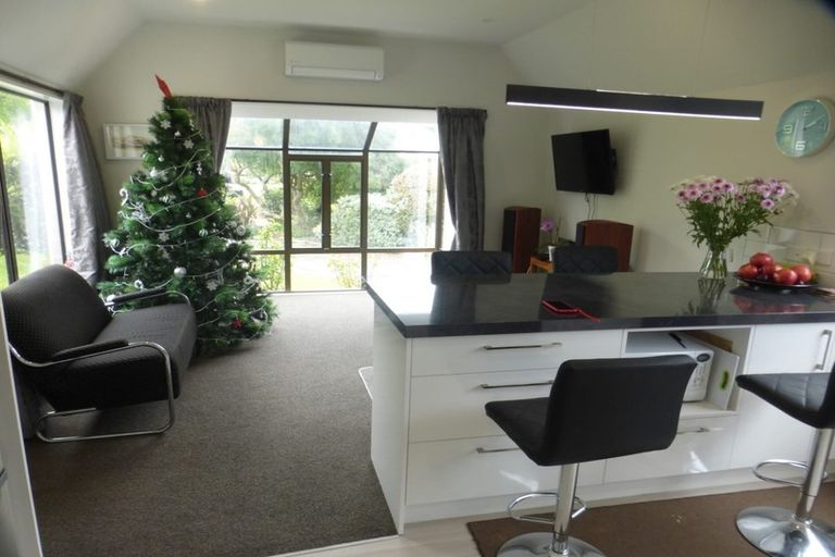 Photo of property in 31 O'connor Place, Burnside, Christchurch, 8053