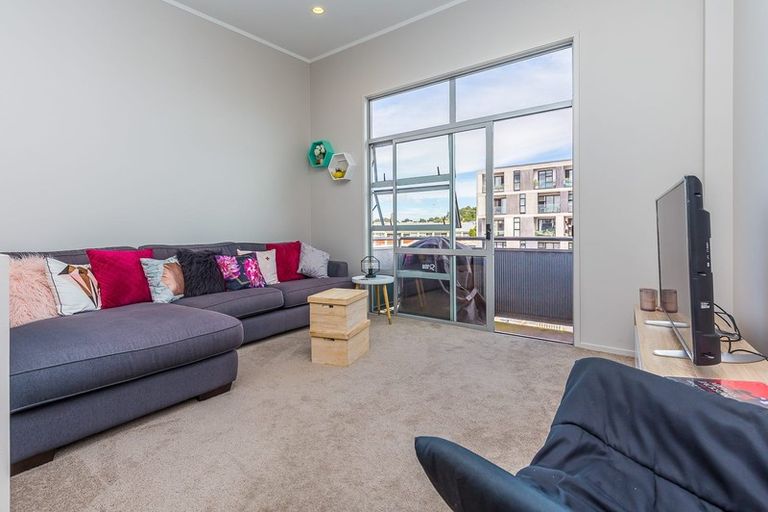 Photo of property in 3/3 Ngahura Street, Eden Terrace, Auckland, 1021