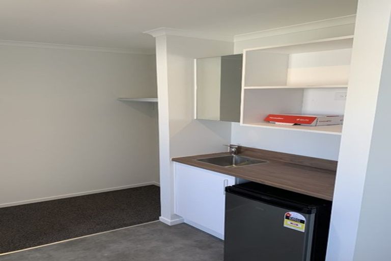 Photo of property in 4/11 Edgecumbe Street, Whitiora, Hamilton, 3200