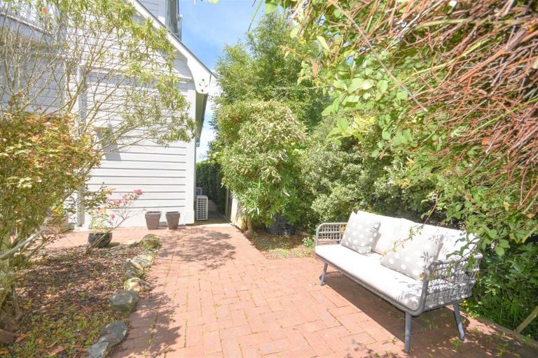 Photo of property in 9 Highgate, Belleknowes, Dunedin, 9011