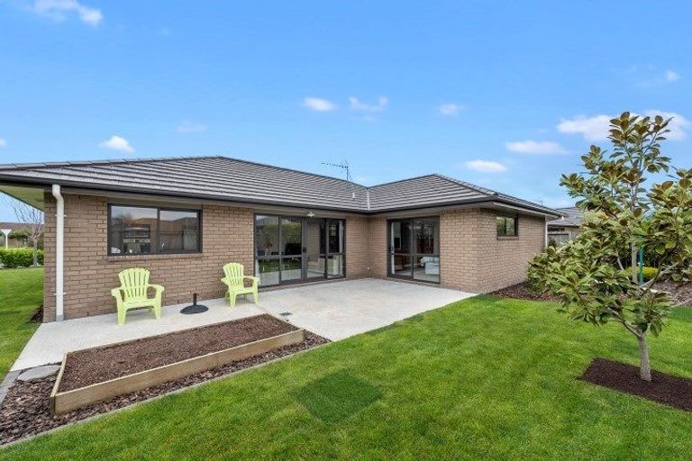 Photo of property in 137 Wentworth Drive, Rototuna North, Hamilton, 3210