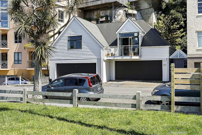 Photo of property in 78b Salamanca Road, Kelburn, Wellington, 6012