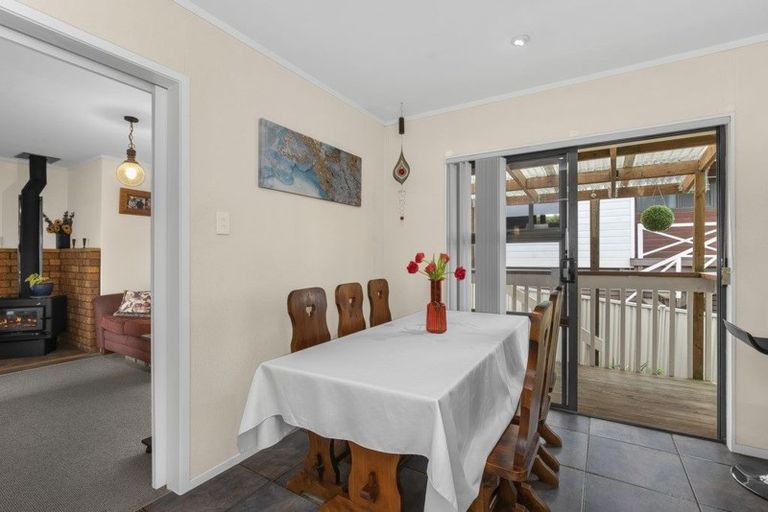 Photo of property in 9 Rhonda Place, Opaheke, Papakura, 2113