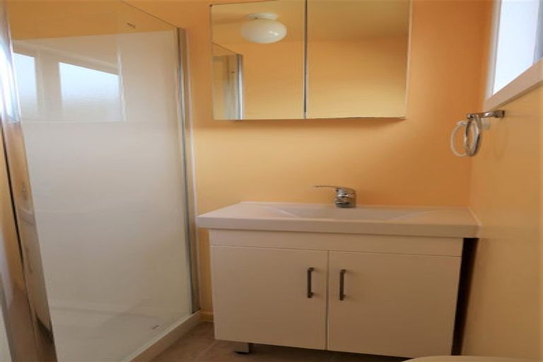 Photo of property in 37b Acacia Avenue, Maungaraki, Lower Hutt, 5010