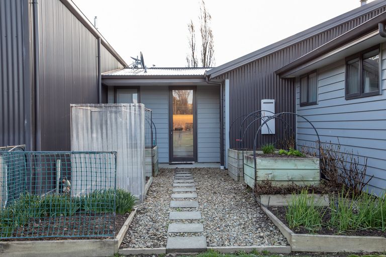 Photo of property in 4 Padgets Lane, Earnscleugh, Alexandra, 9391