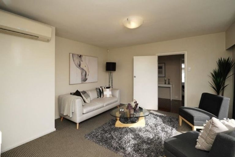 Photo of property in 1/420 Memorial Avenue, Burnside, Christchurch, 8053