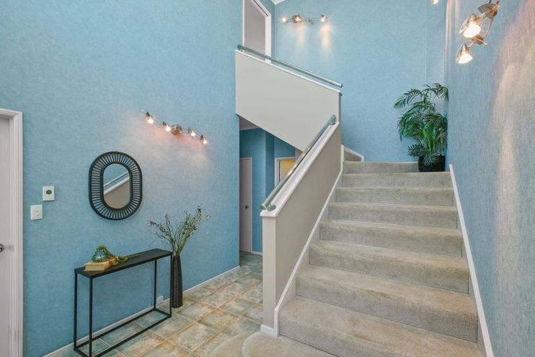 Photo of property in 3 Hine Street, New Plymouth, 4310