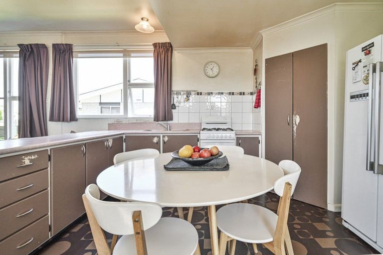 Photo of property in 311 Fenwick Street, Mayfair, Hastings, 4122