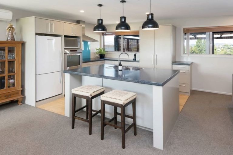 Photo of property in 59 Litten Road, Cockle Bay, Auckland, 2014